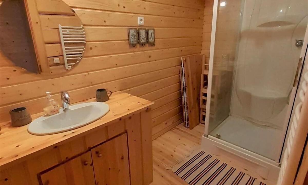 Photo of Bathroom in La Joue du Loup