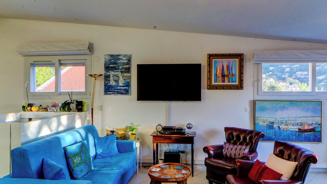 Photo of Livingroom in Beausoleil