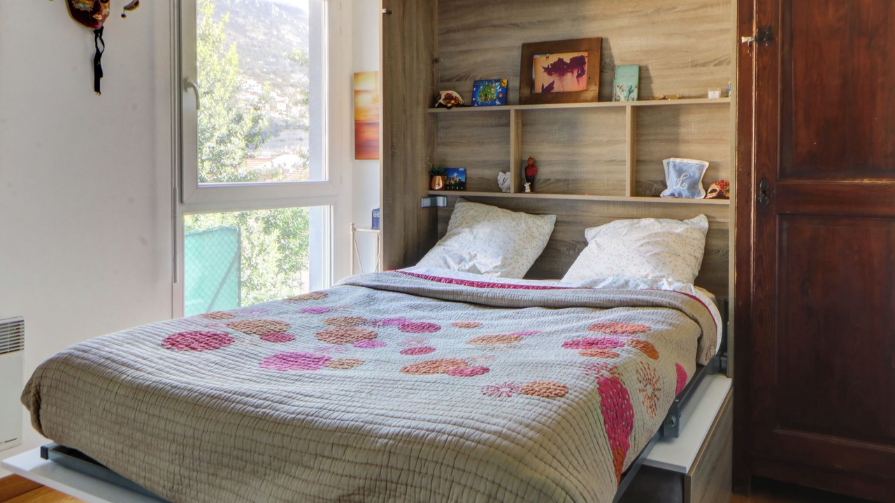 Photo of Bedroom in Beausoleil