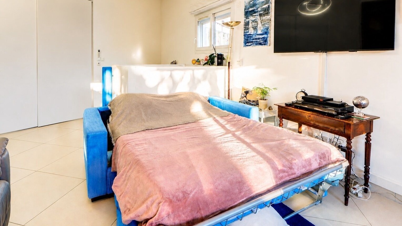 Photo of Bedroom in Beausoleil