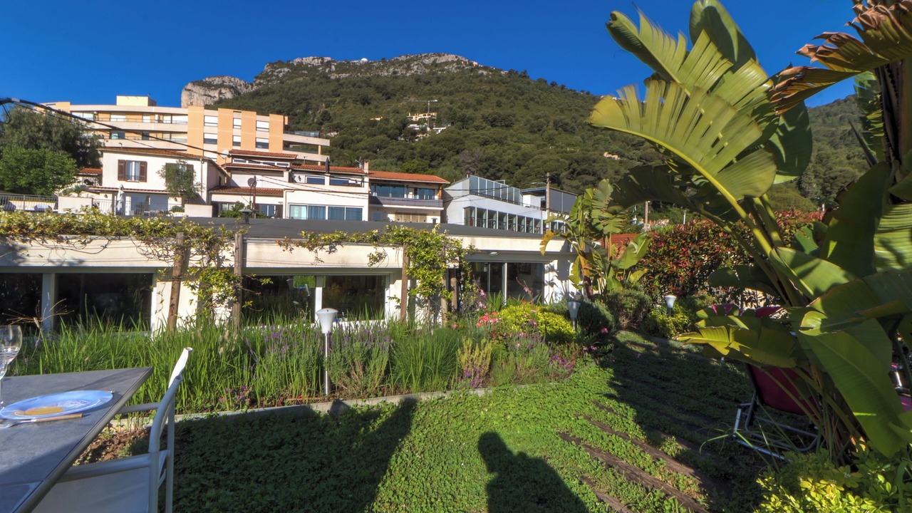 Photo of Outdoor in Beausoleil