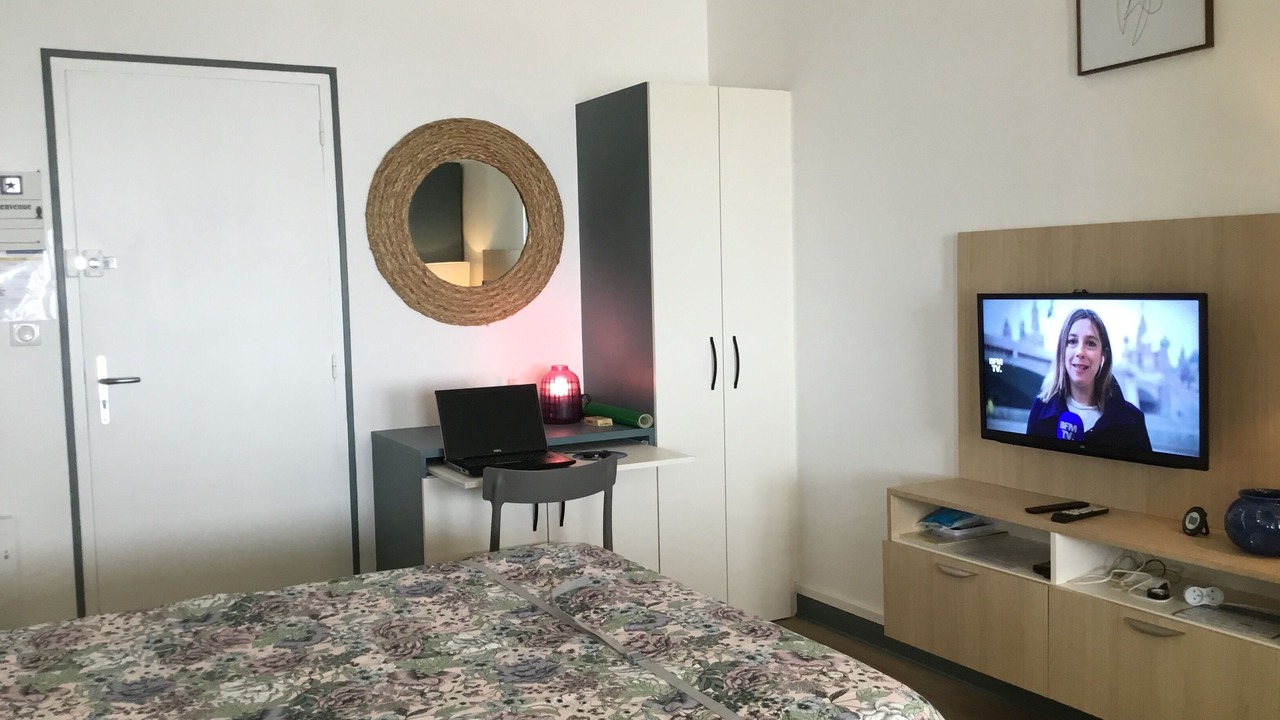 Photo of Bedroom in Sables-d'Or-les-Pins