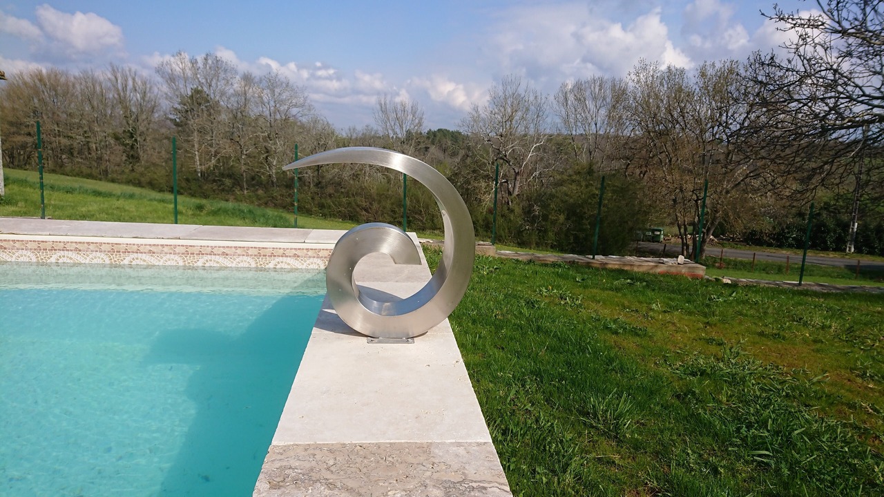 Photo of Outdoor in Thedirac