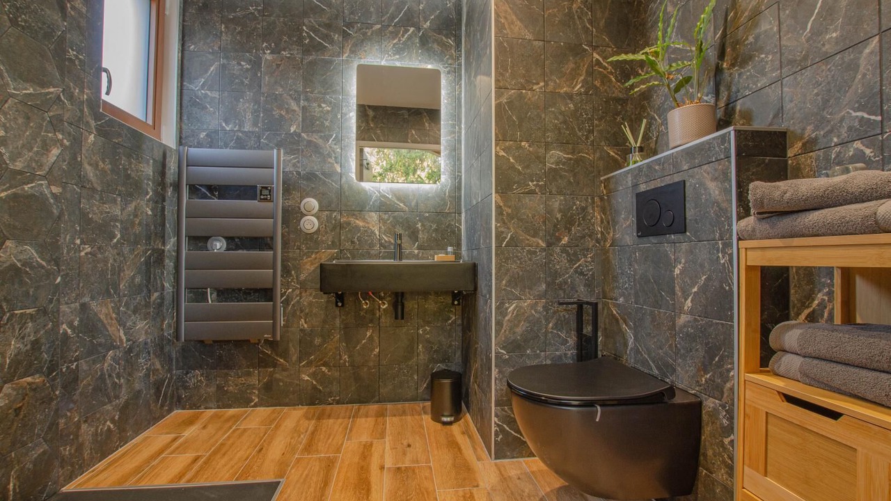 Photo of Bathroom in Dosches