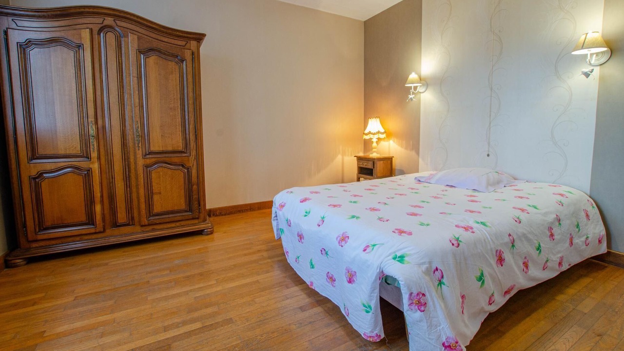 Photo of Bedroom in Saint-Remy-sous-Barbuise