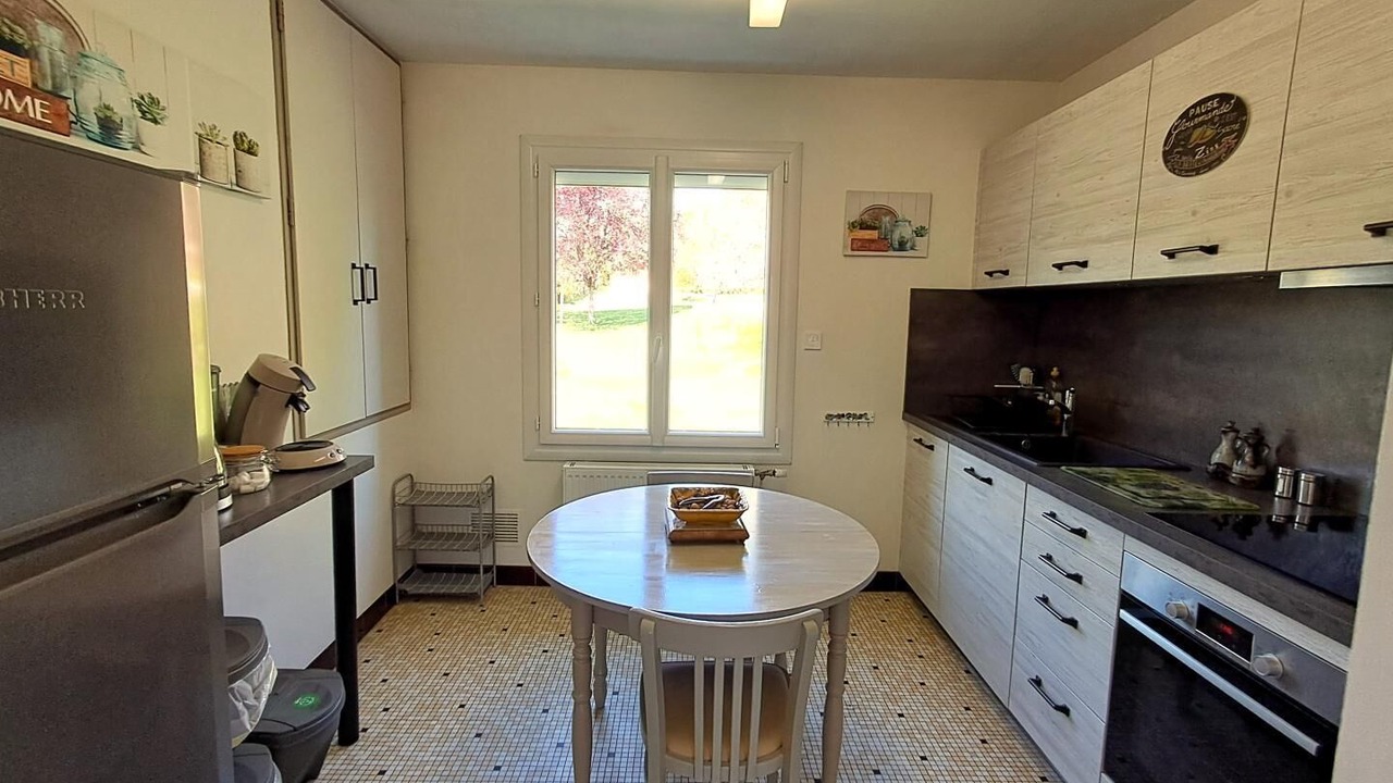 Photo of Kitchen in Vendeuvre-sur-Barse