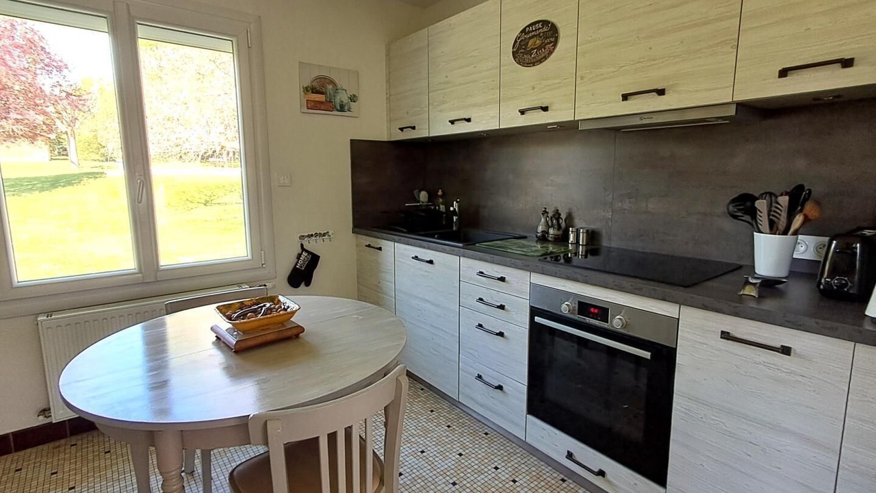 Photo of Kitchen in Vendeuvre-sur-Barse