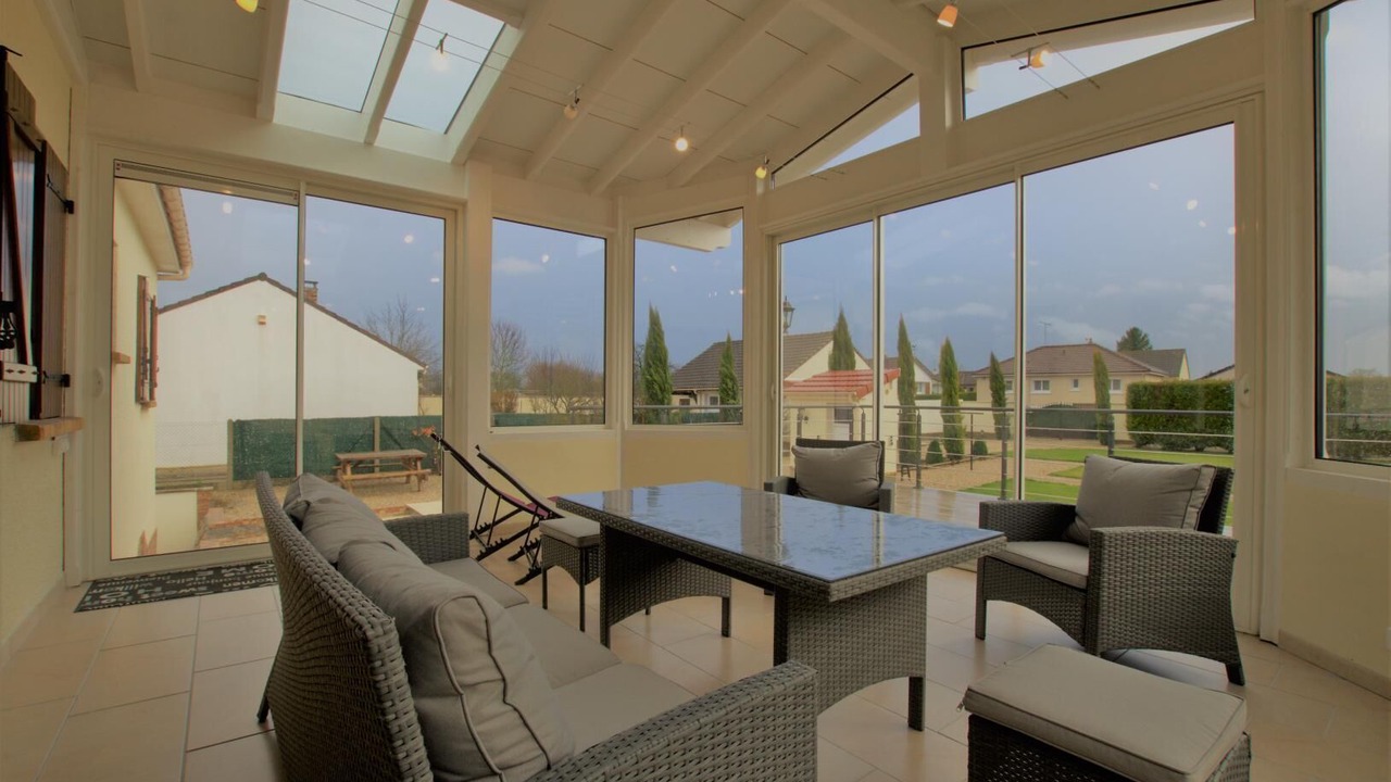 Photo of Livingroom in Maizieres-la-Grande-Paroisse