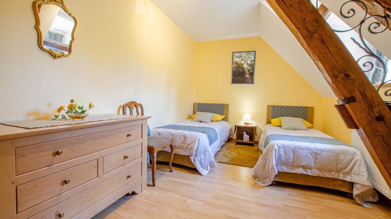 Photo of Bedroom in Chennegy