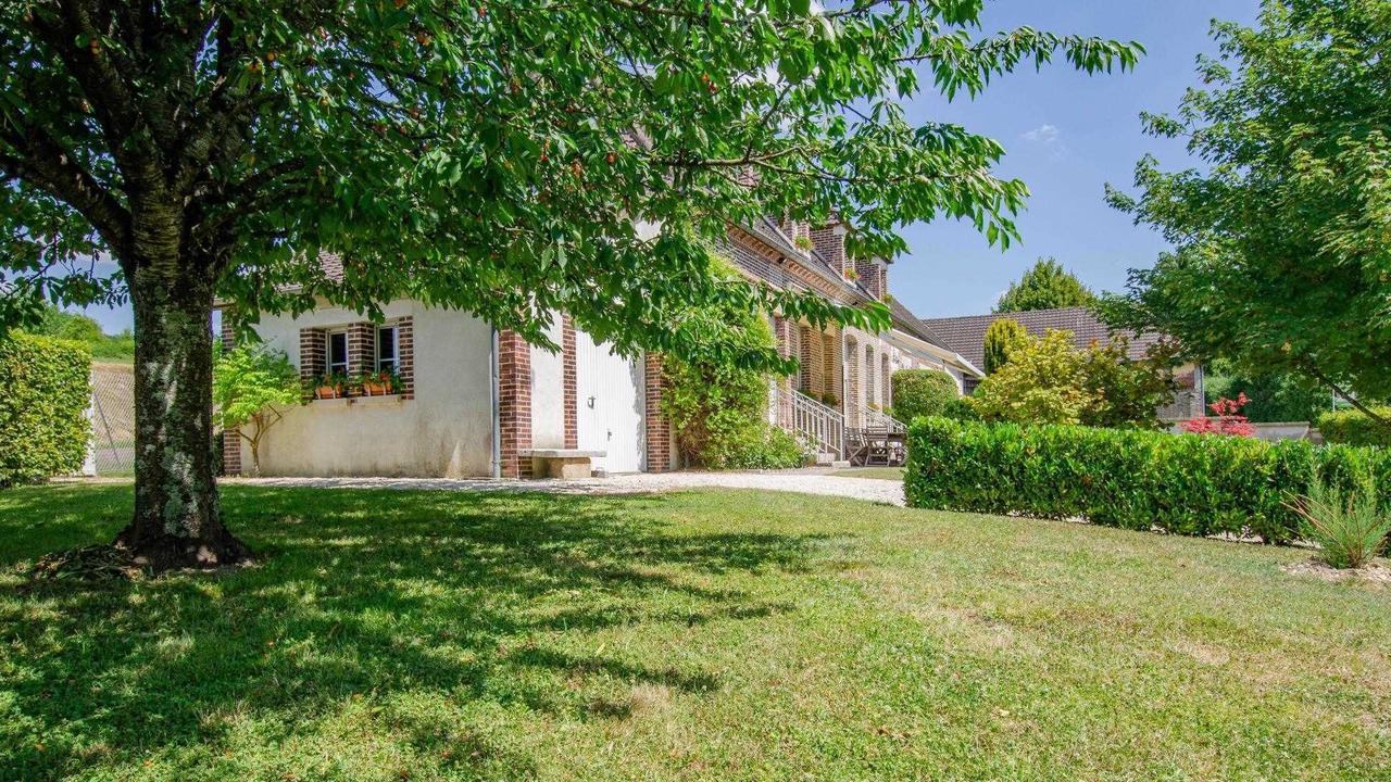 Photo of Outdoor in Chennegy