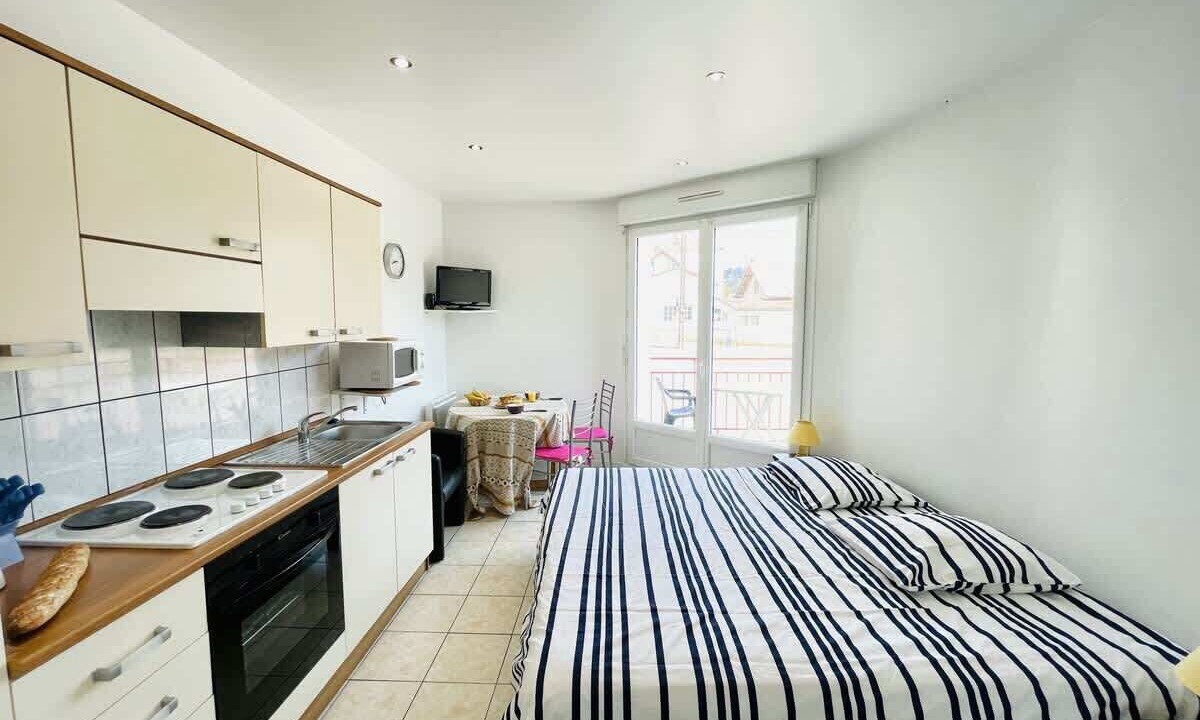 Photo of Bedroom in Forges-les-Bains