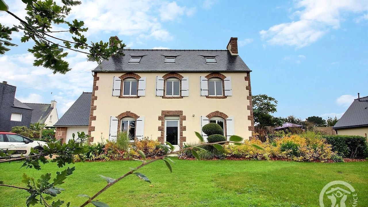 Photo of Outdoor in Trelevern