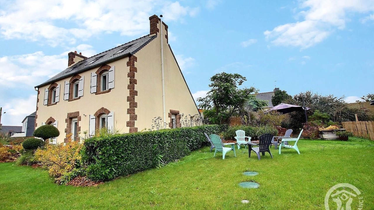 Photo of Outdoor in Trelevern