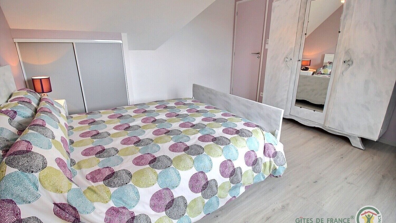 Photo of Bedroom in Quemperven