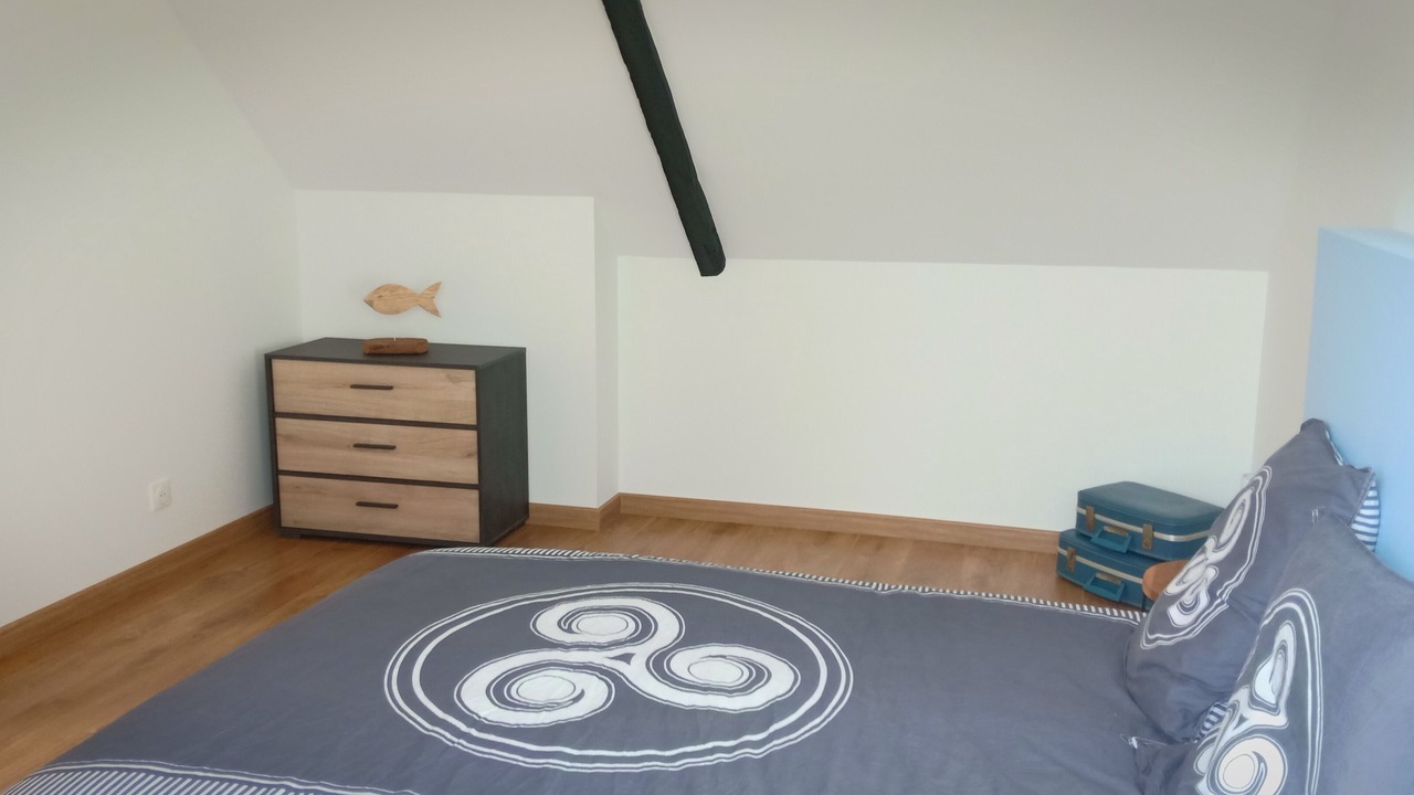 Photo of Bedroom in Hillion