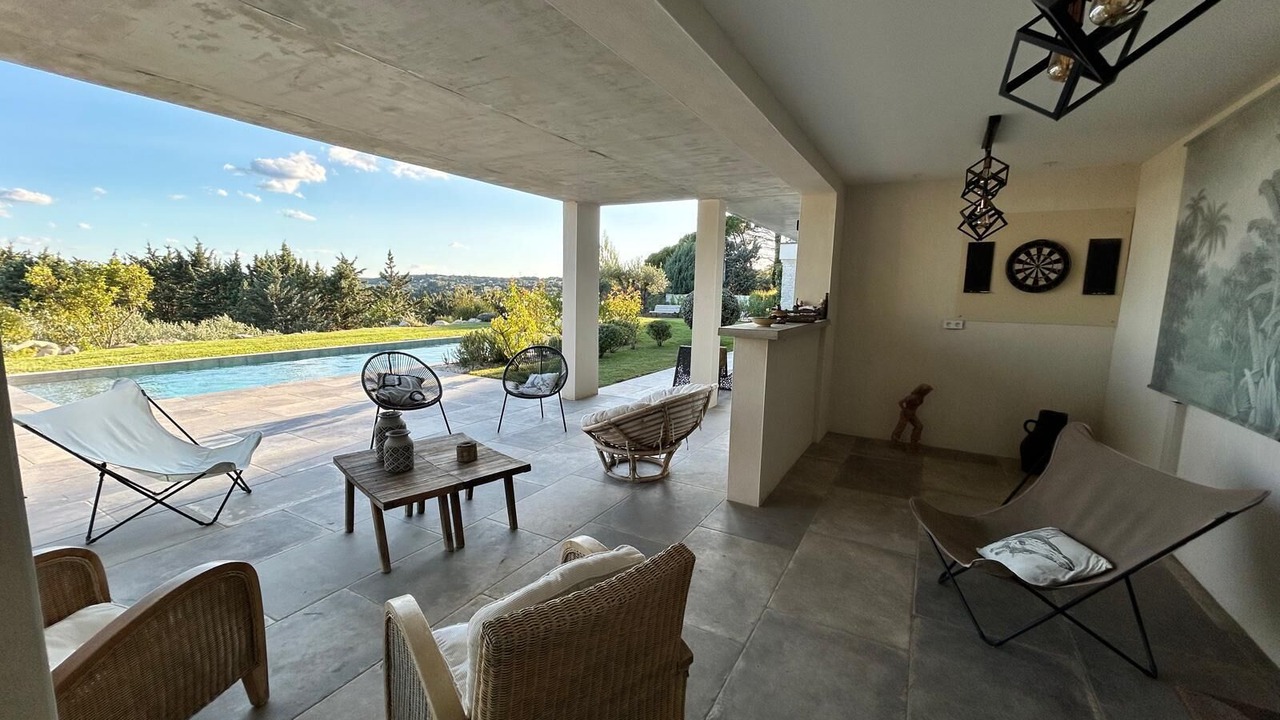 Photo of Patio Balcony in Rochefort-du-Gard