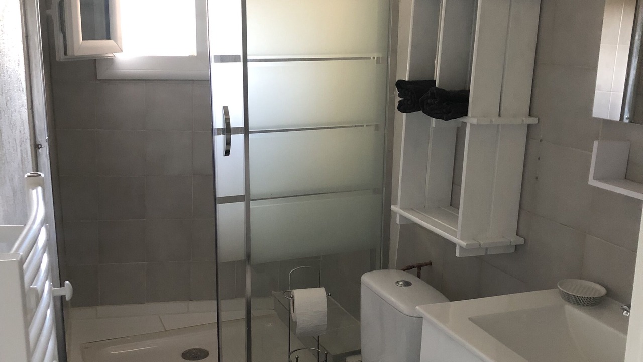 Photo of Bathroom in Trigance