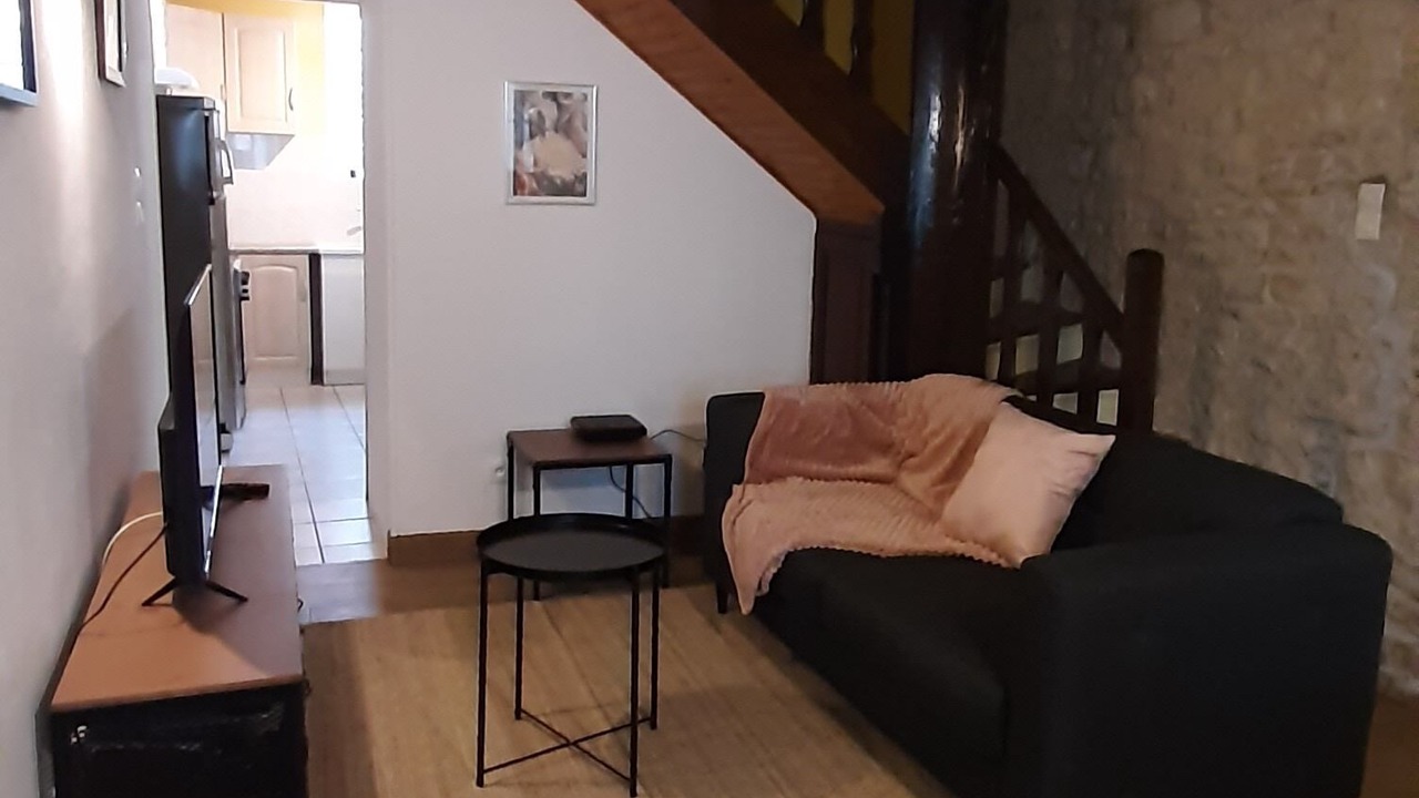 Photo of Livingroom in Ville-Sous-la-Ferte