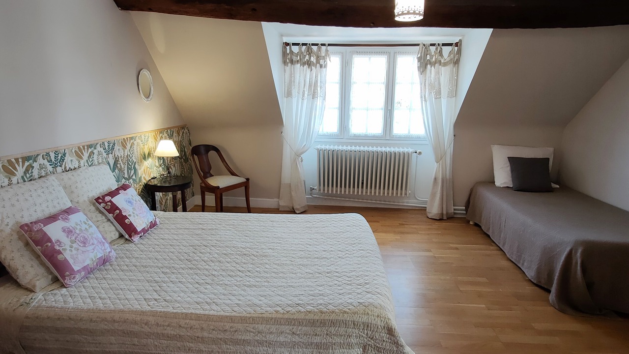 Photo of Bedroom in La Croix-en-Brie