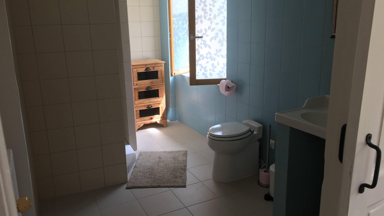 Photo of Bathroom in Pouydraguin