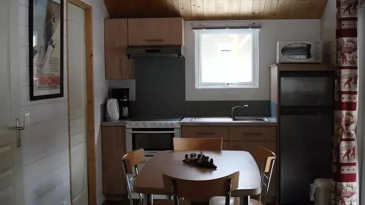 Photo of Kitchen in Saint-Martin-de-Queyrieres