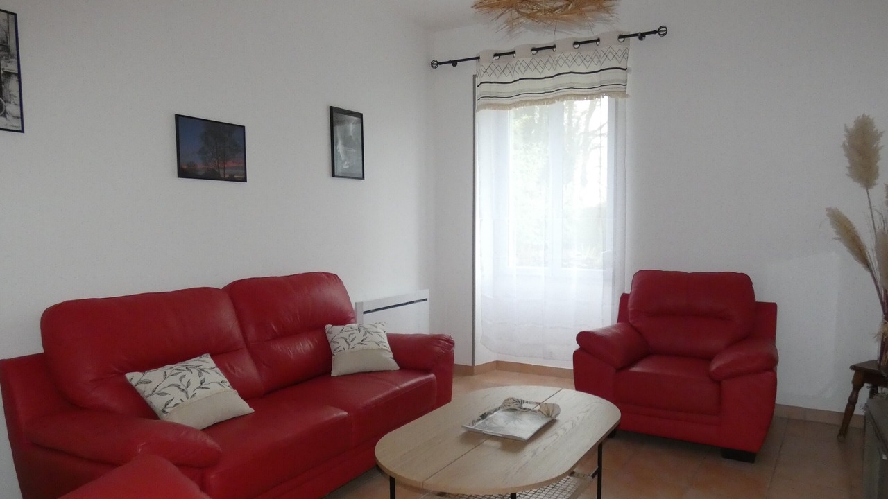 Photo of Livingroom in Chevillon