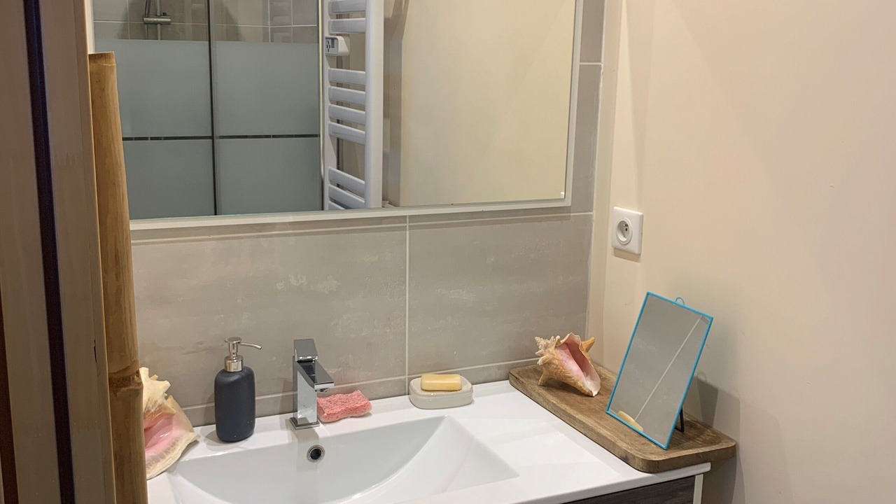 Photo of Bathroom in Anglet
