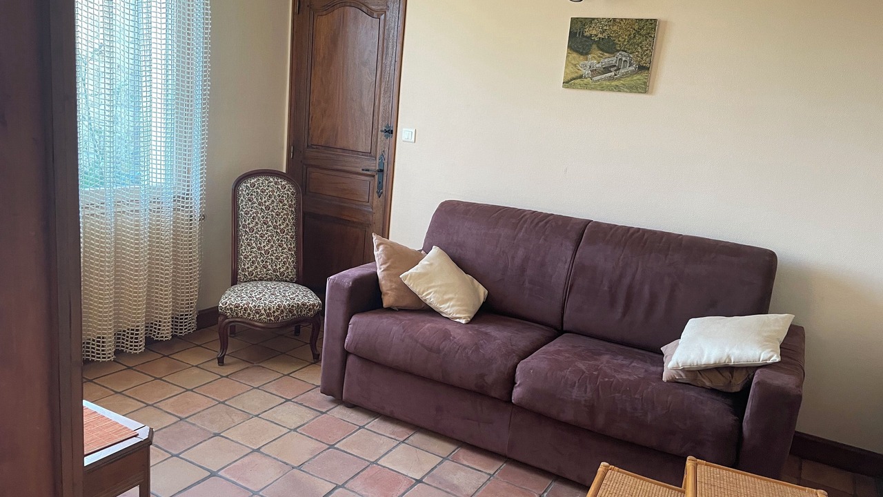 Photo of Livingroom in Lantic