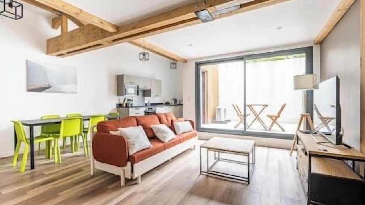 Photo of Livingroom in Centre Ville