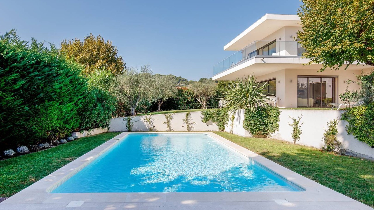 Photo of Others in Mougins