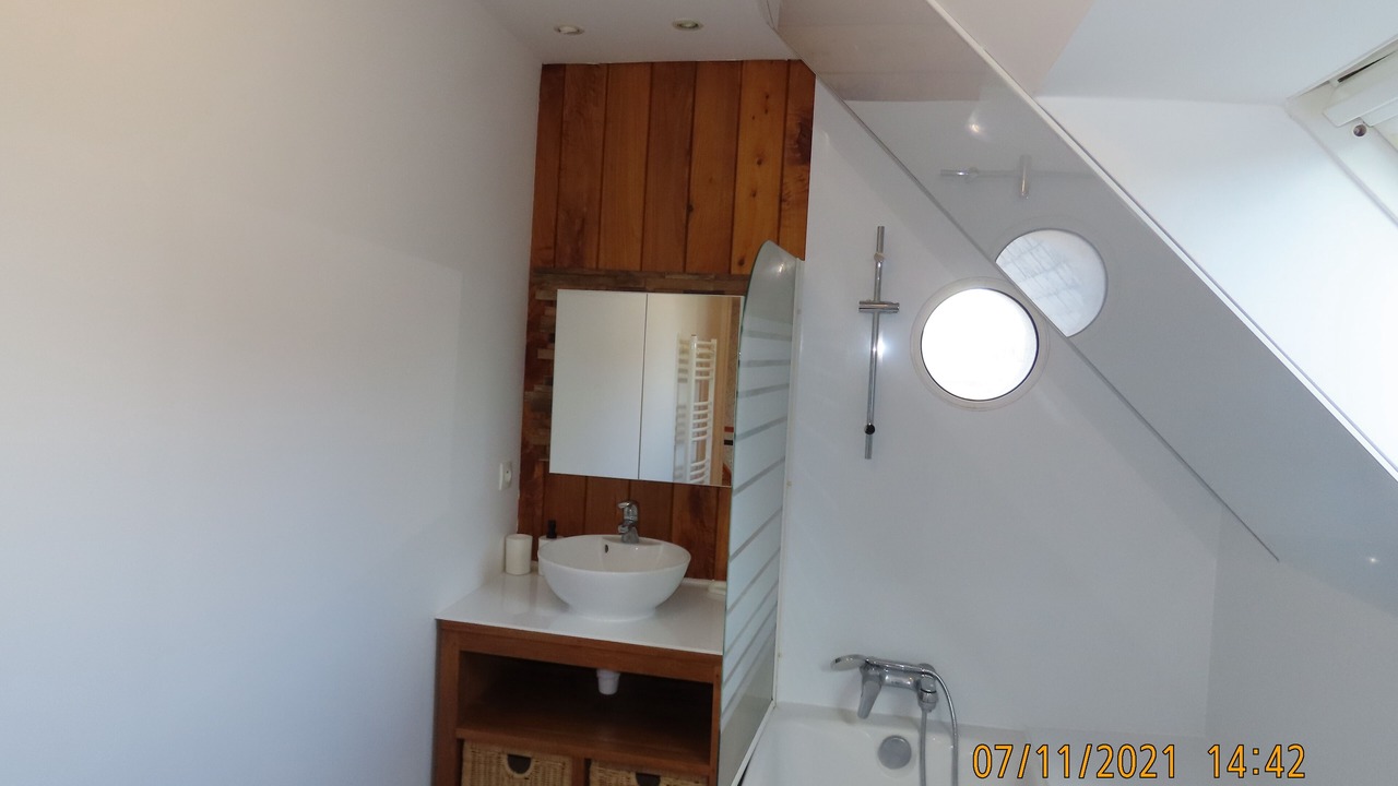 Photo of Bathroom in Cite