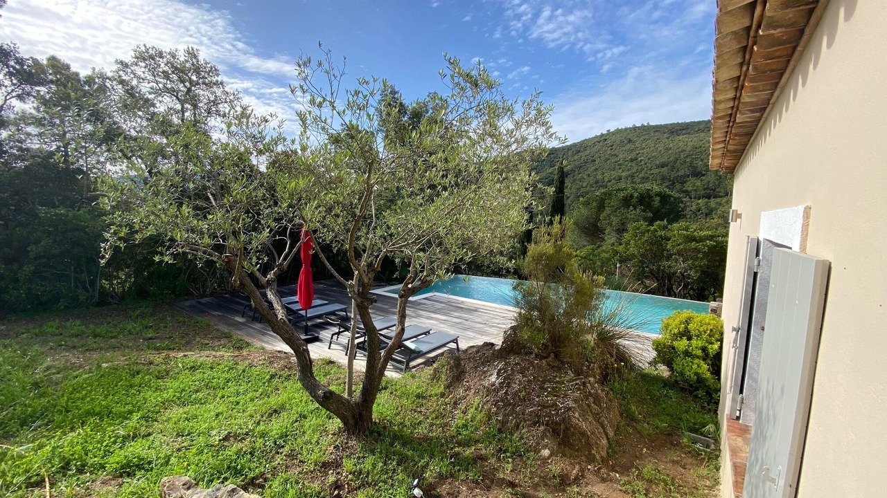 Photo of Outdoor in La Mole