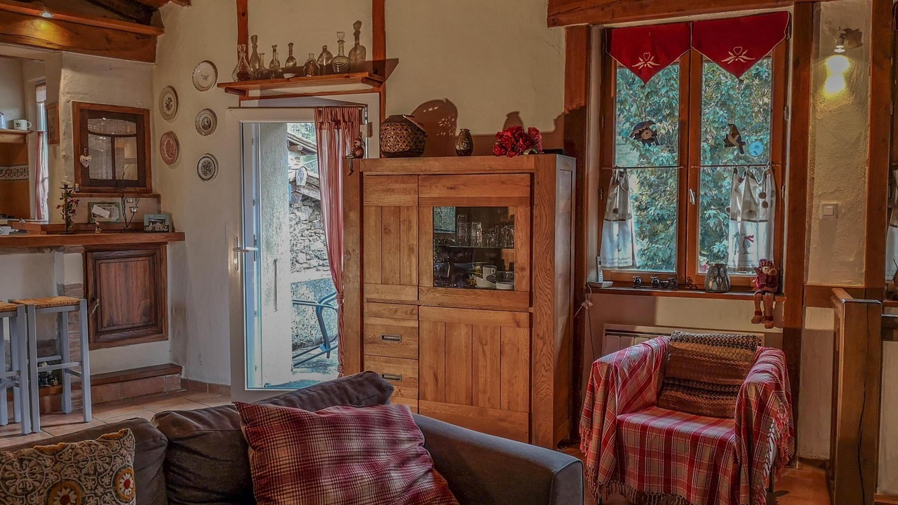 Photo of Livingroom in Montferrier