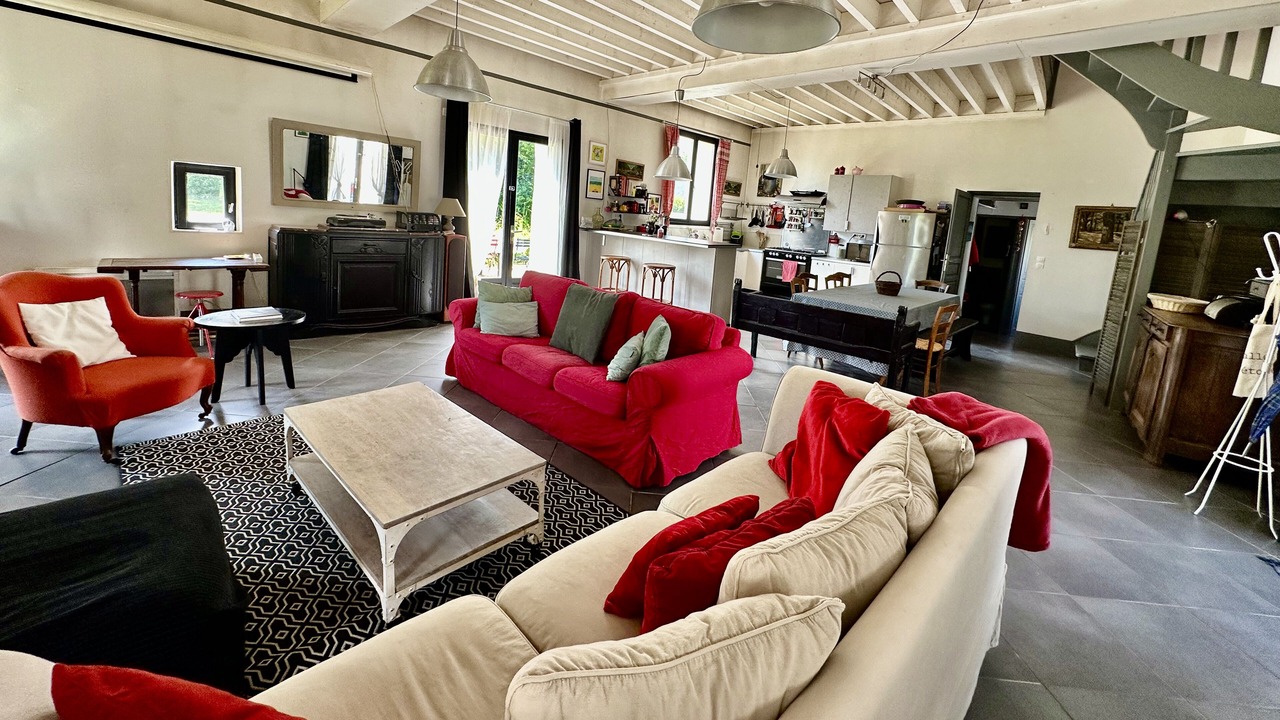 Photo of Livingroom in Saint-Simeon