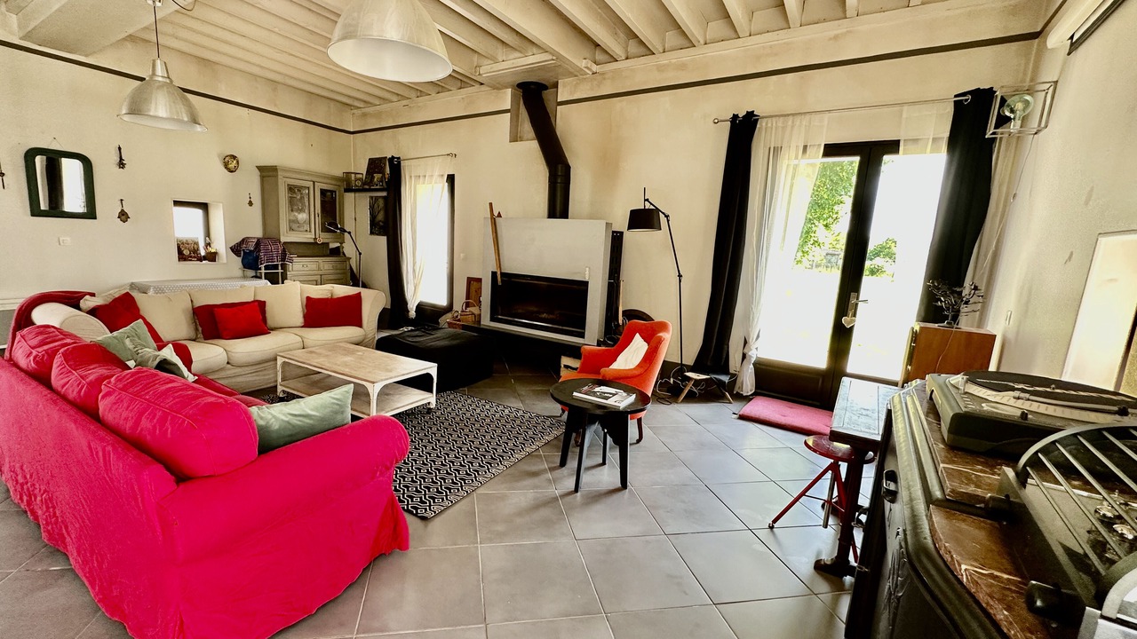 Photo of Livingroom in Saint-Simeon