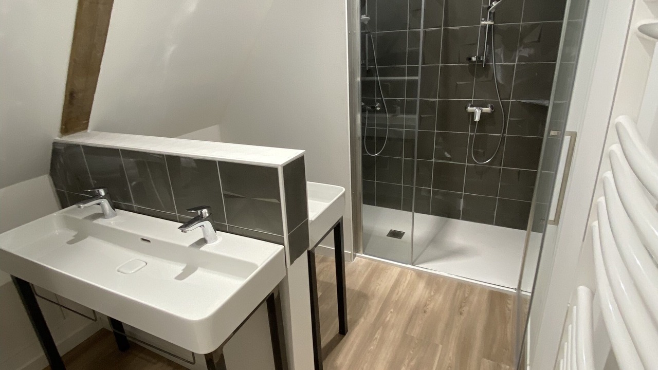 Photo of Bathroom in Bentayou-Seree