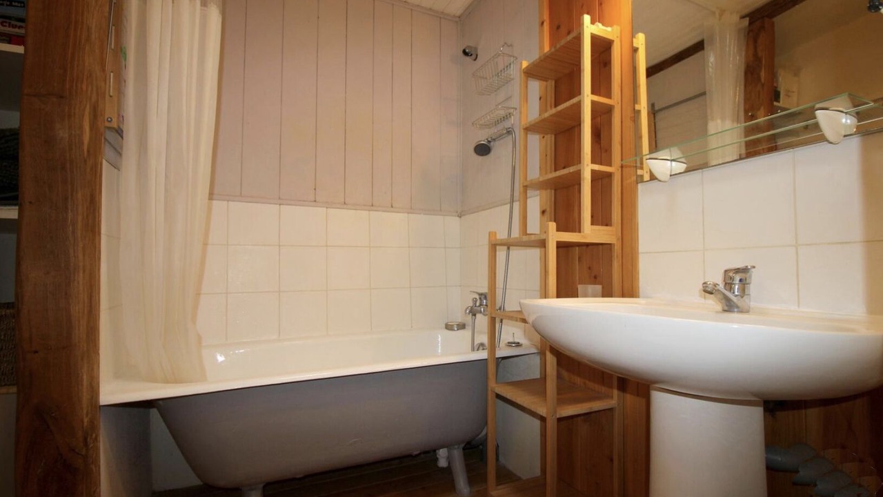 Photo of Bathroom in Saint-Arailles