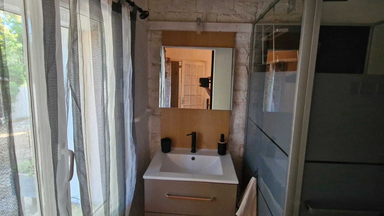 Photo of Bathroom in Quartier des Espesses