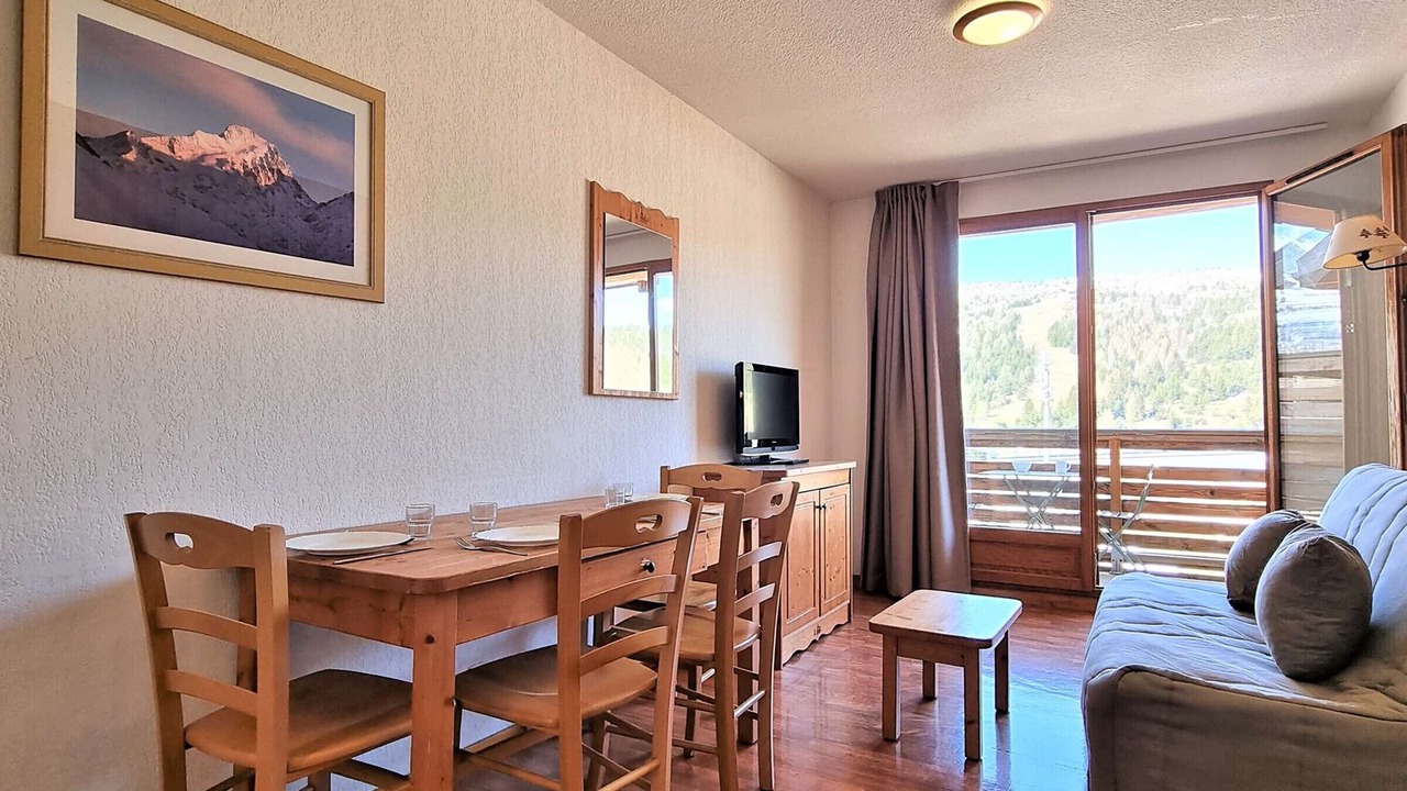 Photo of Livingroom in Saint-Etienne-en-Devoluy