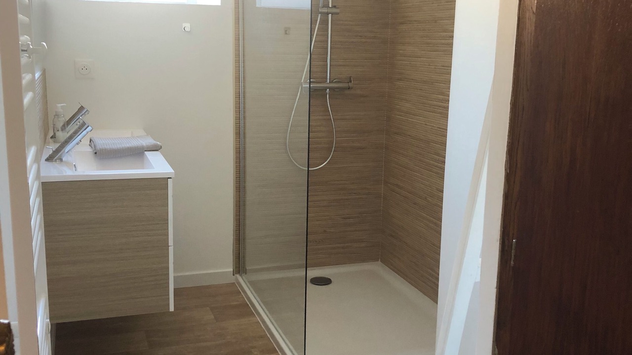 Photo of Bathroom in Saint-Cast-le-Guildo