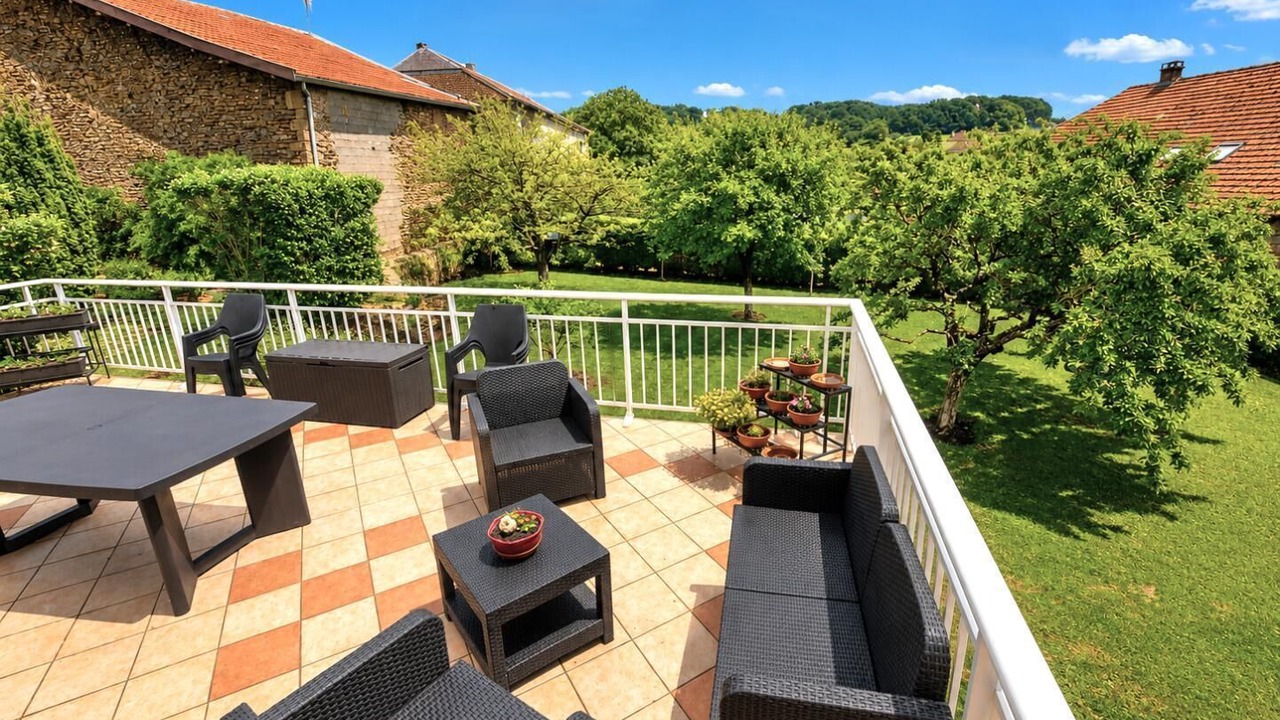 Photo of Outdoor in Montlibert