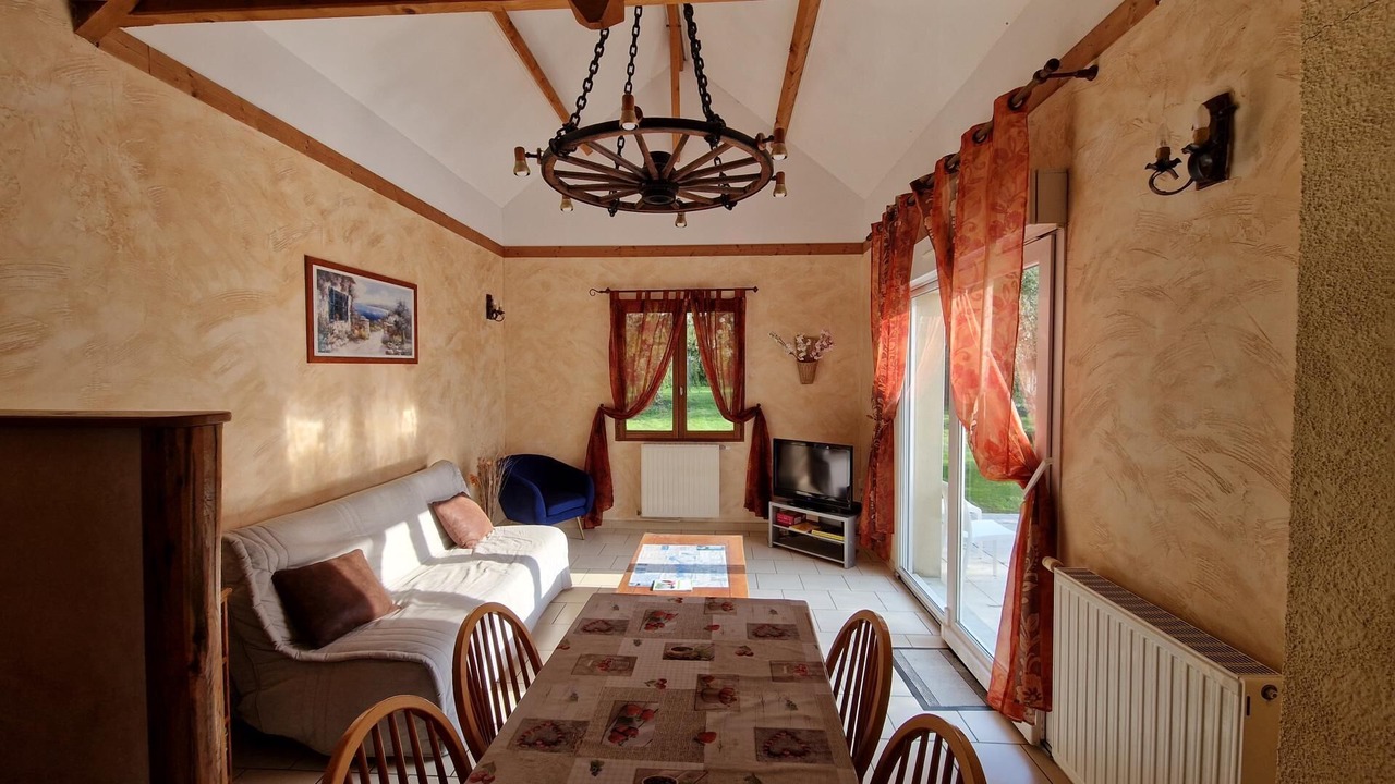 Photo of Livingroom in Montcheutin