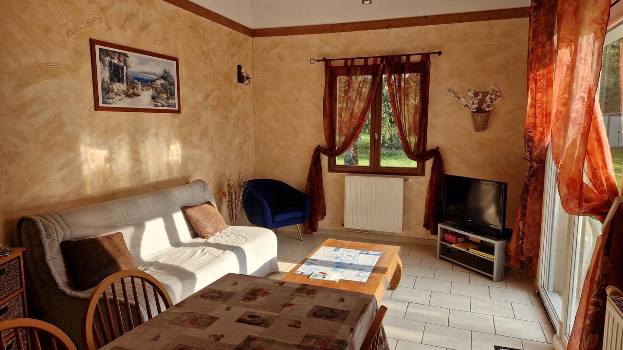 Photo of Livingroom in Montcheutin
