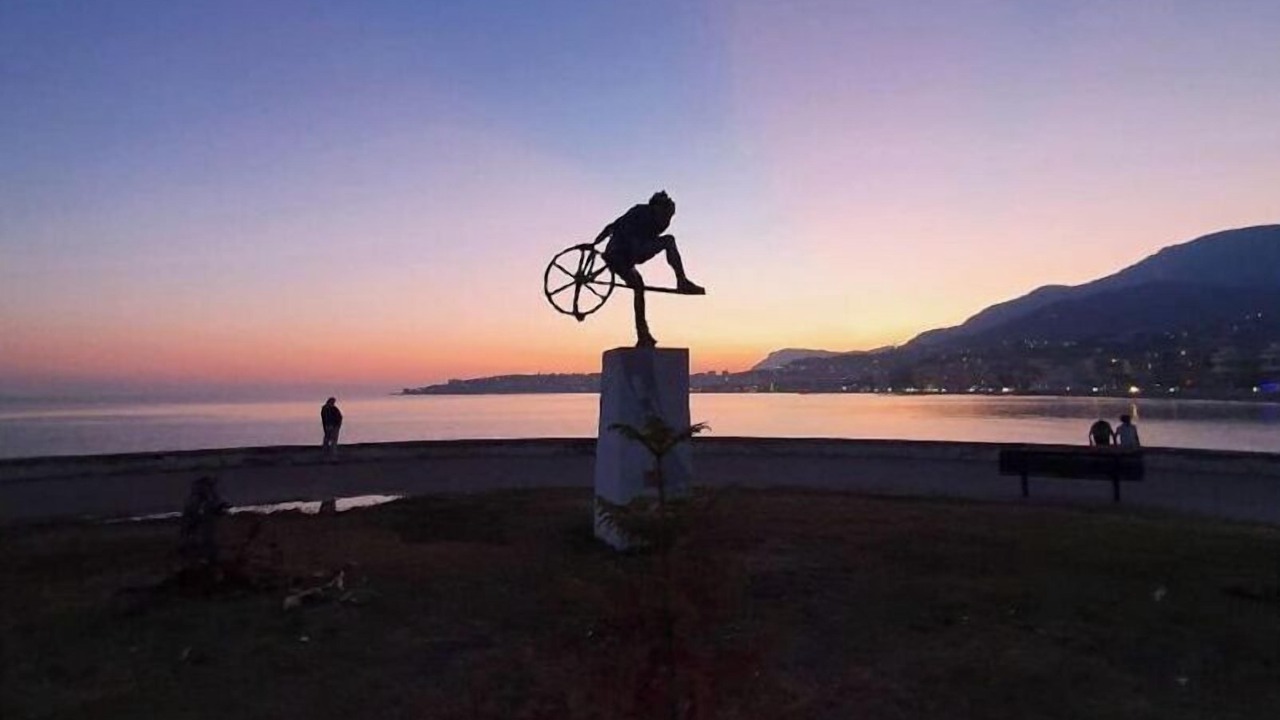 Photo of Others in Menton