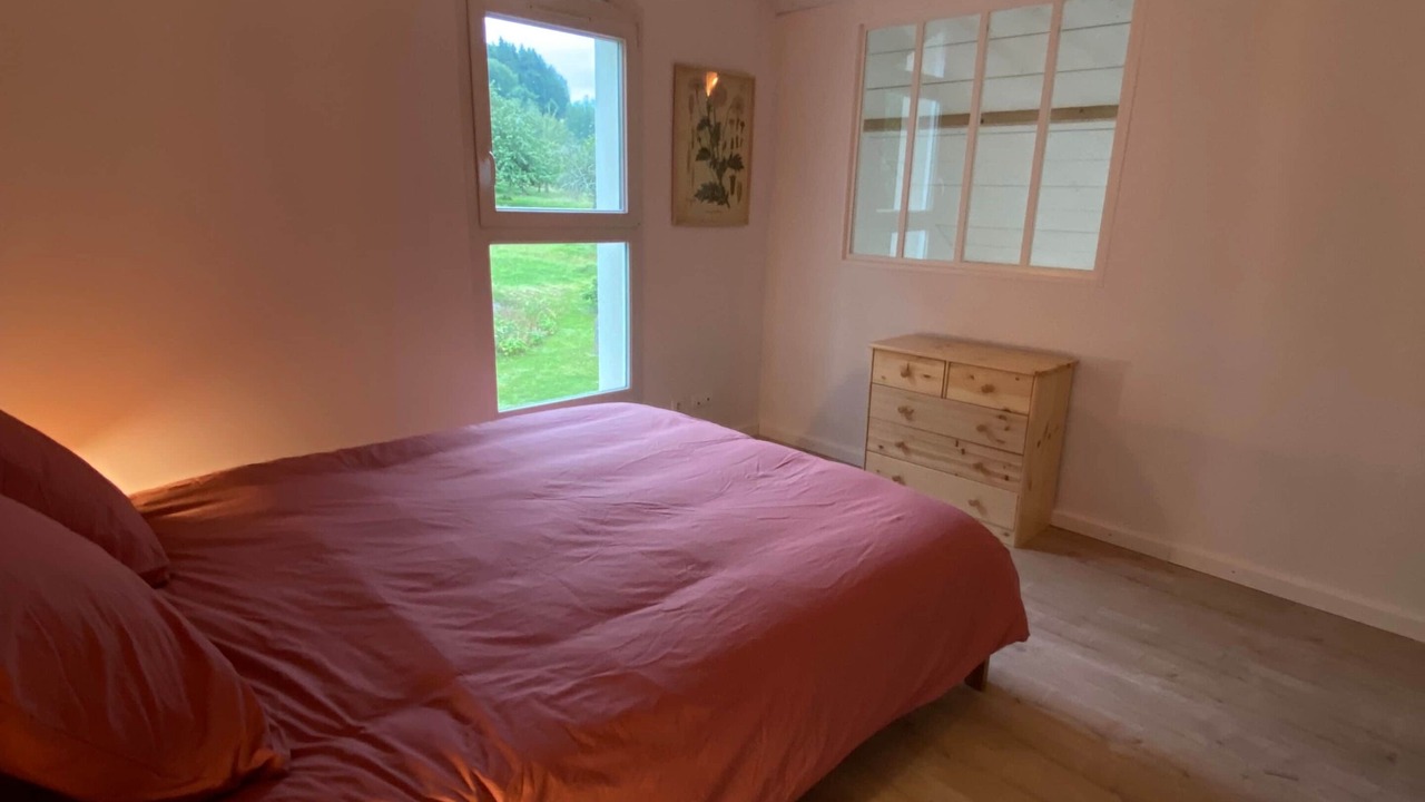 Photo of Bedroom in Menil-de-Senones