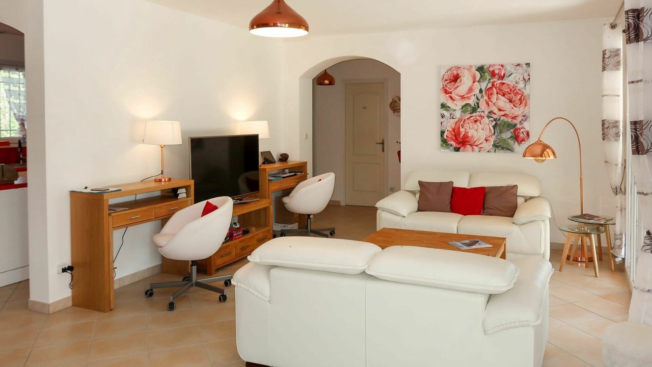 Photo of Bedroom in Le Val