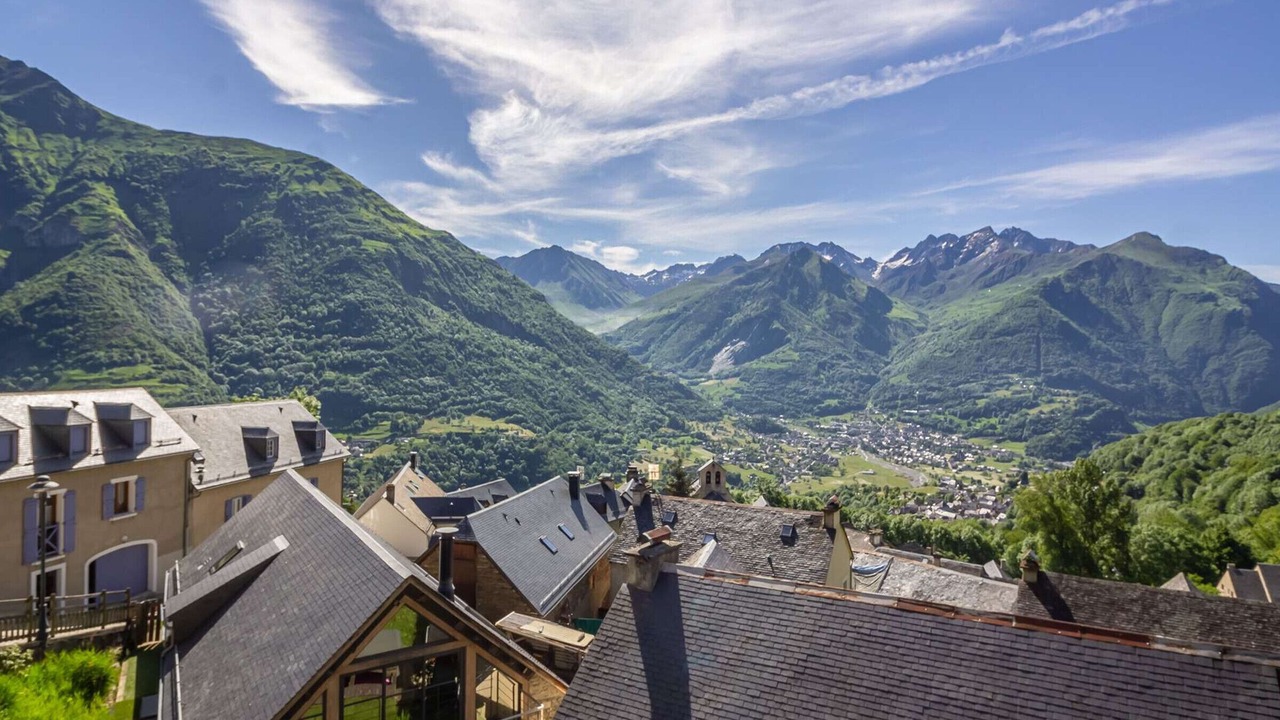Photo of Outdoor in Grust