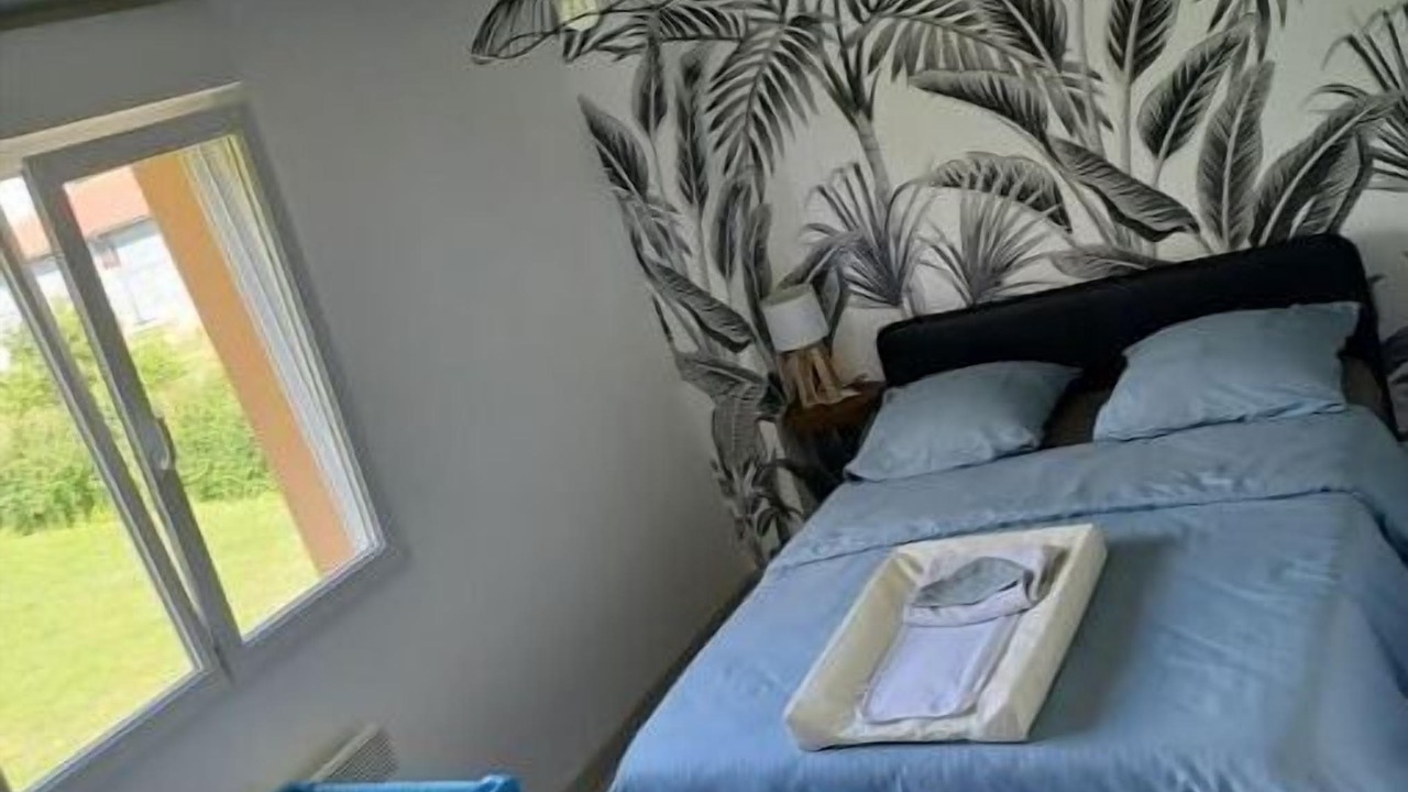 Photo of Bedroom in Giffaumont-Champaubert