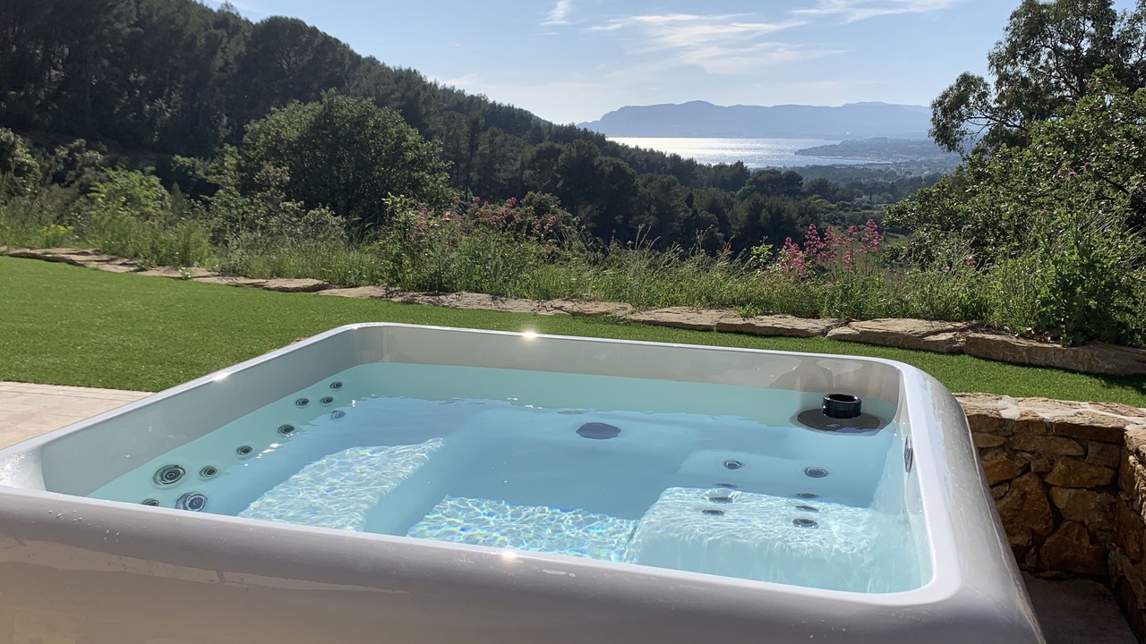 Photo of Outdoor in La Cadiere-d'Azur