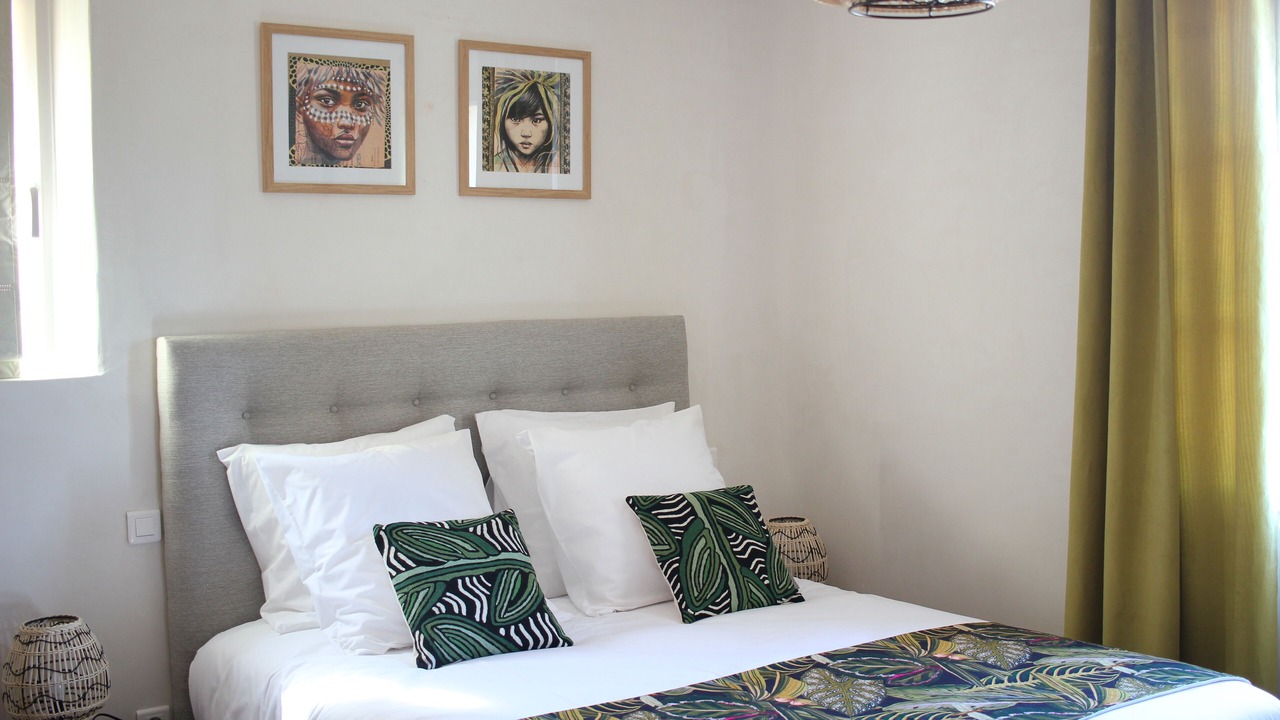 Photo of Bedroom in La Cadiere-d'Azur